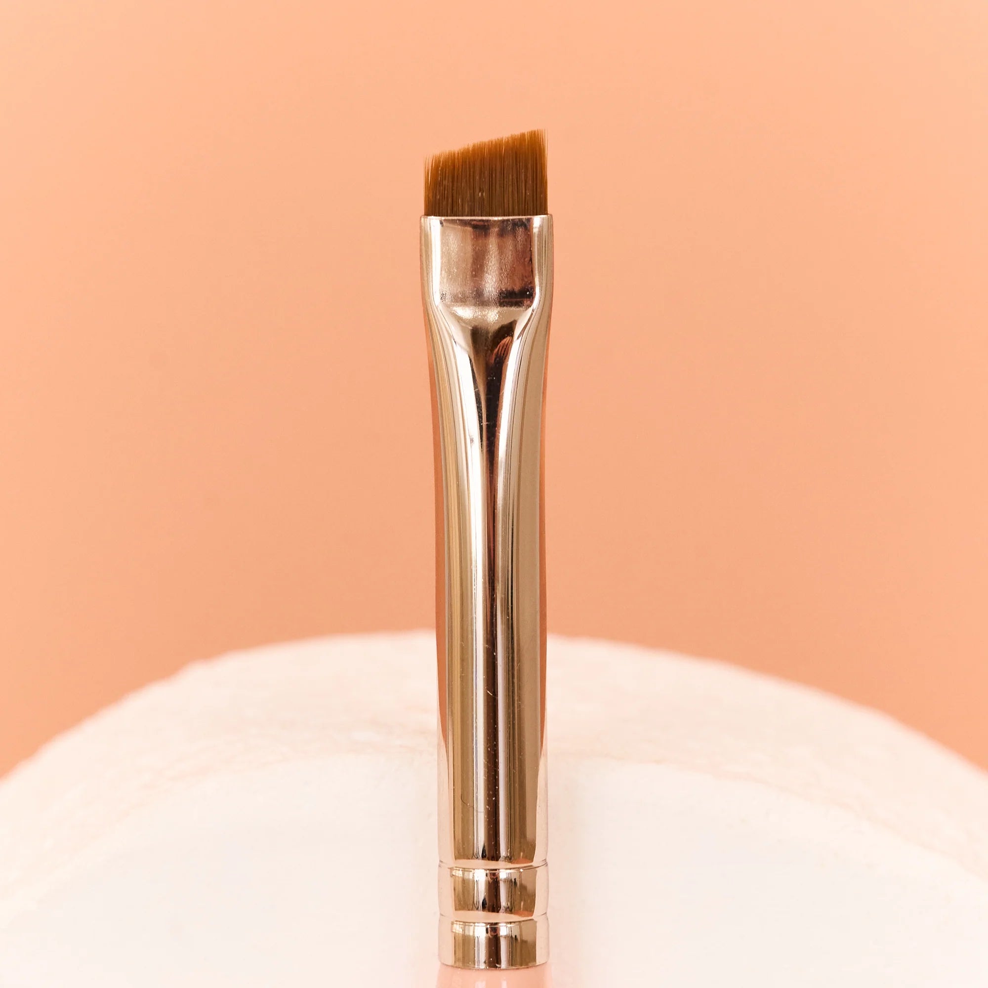 Bella Beauty PRO- Small Angled Brush #B1